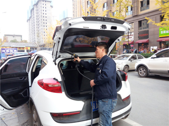 新車快速除甲醛異味的方法